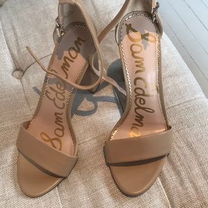 Sam Edelman Yaro Block Heel Sandal Soft Beige